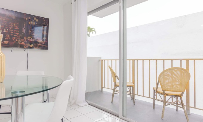 Edgewater Apartment | Cozy 1-bedroom apartment in fantastic Miami