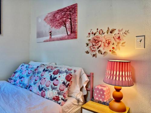 Rainier Valley Apartment | Cozy 1 Bedroom Apartment 10 minutes to SeaTac Airport