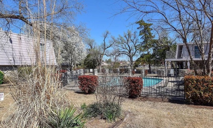 Central Oklahoma City Condo | Cozy 1-bedroom condo in amazing Oklahoma City with WiFi, AC