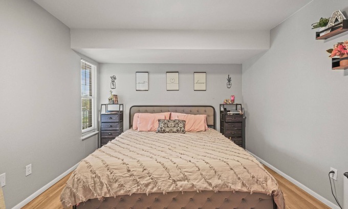 North Westminster Condo | Cozy 1-bedroom condo with AC, WiFi in lovely Westminster