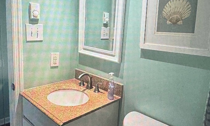 South End Condo | Cozy 1-bedroom condo with WiFi, AC in welcoming Ocean City