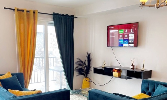 Plateau Apartment | Cozy 1 bedroom condo with 2 bathrooms