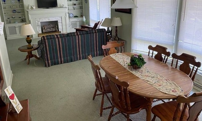 Wynnburg House | Cozy 1 bedroom home 5 minutes from Reelfoot Lake