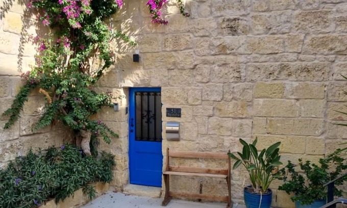 Zejtun House | Cozy 1 Bedroom House in Iz-Zejtun