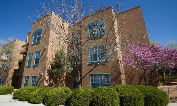 Northeast Santa Fe Resort | Cozy 1 Bedroom Standard Suite w/WiFi Included & Resort Pool