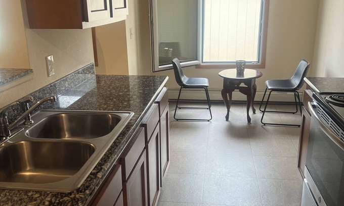 Cutlerville Apartment | Cozy 1-bedroom with WiFi and AC in a quiet and charming area in Grand Rapids