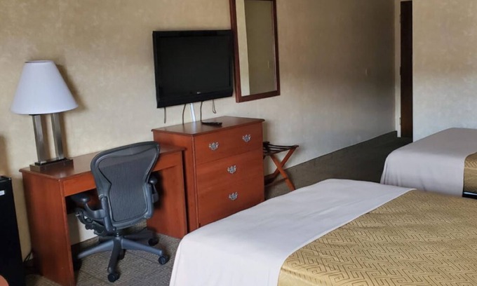Beckley Hotel | Cozy 1-bedroom with WiFi and AC in enjoyable Beckley