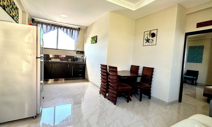 Puerto Baquerizo Moreno Apartment | Cozy 1 bedroom apartment, 5min walk to the sea!