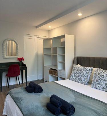 Cote-Des-Neiges—Notre-Dame-De-Grace Apartment | Cozy 1bdr Appartement Outremont