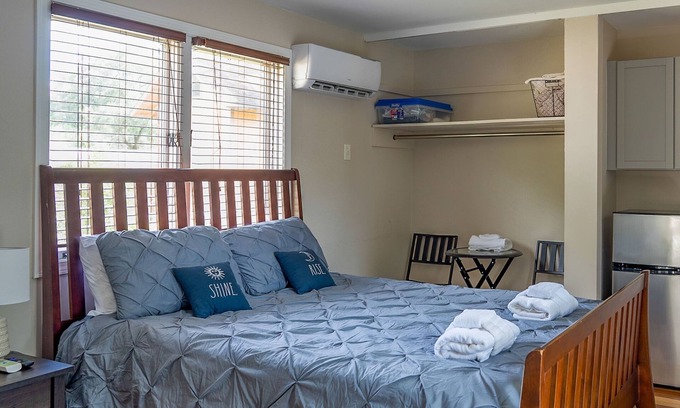 Beaufort House | Cozy 1bed 1bath Guest House Near Downtown & Parris Island