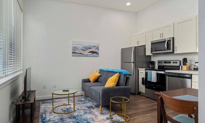 South Tacoma Condo | Cozy 1BR/1BA Apartment near Colleges
