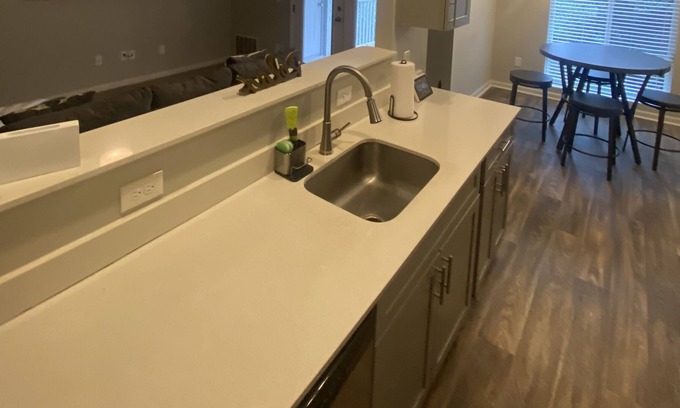 North Druid Hills Apartment | Cozy 1BR Apt. 10 min. from Lenox/Phillips mall