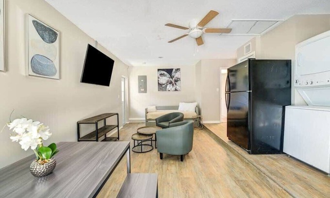Goldenrod Apartment | Cozy 1BR Duplex|Winter Park|Close to Attractions