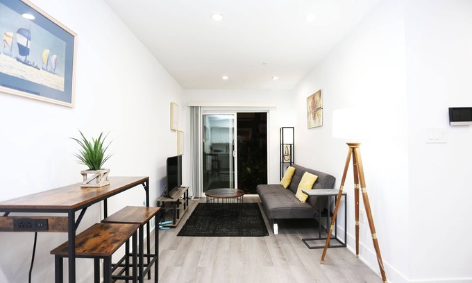 Petworth Bed & Breakfast | Cozy 1BR in Trendy D.C. Area | Stunning Views