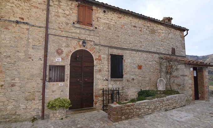 Petrella Guidi Apartment | Cozy 2-Bed Apartment, Petrella