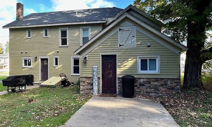 Parish House | Cozy 2-bedroom 1 bath close to I81. Snowmobilers & Anglers Welcome!PET FRIENDLY!