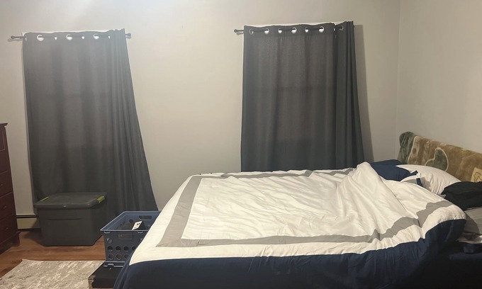 Tarrytown House | Cozy 2 Bedroom 1 bath, walking distance from Metro North.