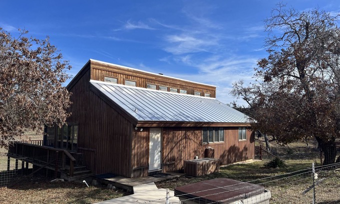 Harper Cabin | Cozy 2-bedroom, 2-bath cabin with WiFi, AC in Harper Tx on secluded 215 acres.