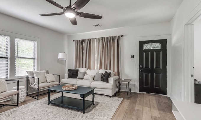 Central Oklahoma City House | Cozy 2-bedroom, 2-bath house in charming Oklahoma City
