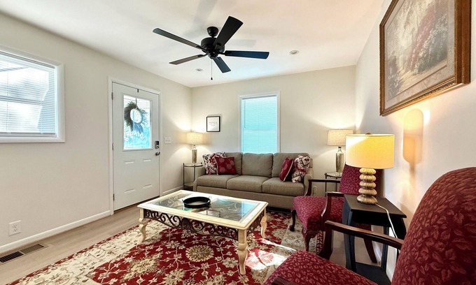 Saginaw Apartment | Cozy 2-bedroom apartment in tranquil Alabaster