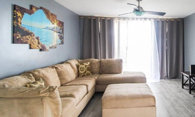 Greening Glade Apartment | Cozy 2-bedroom apartment in fabulous Freeport with 4 balconies & plenty of space