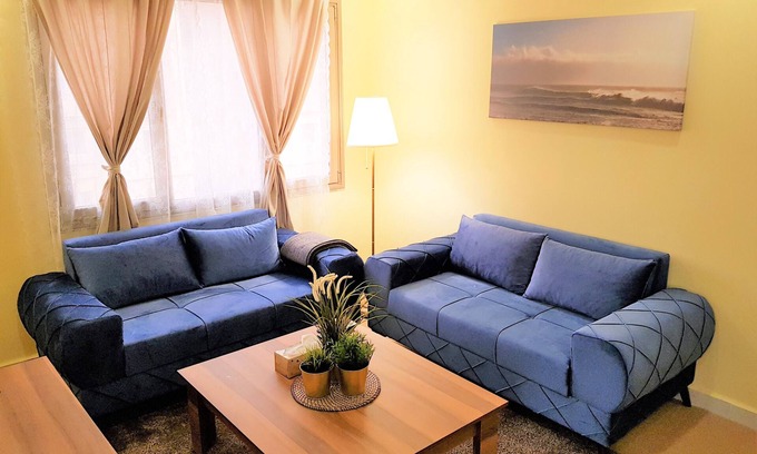 Mahboula Apartment | Cozy 2 Bedroom Apartment in Mahboula