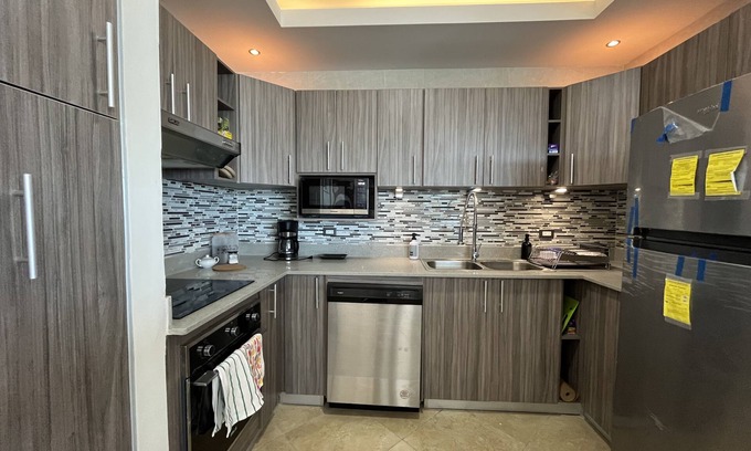 Playa Blanca Apartment | Cozy 2-bedroom apartment in phenomenal Rio Hato with AC, WiFi and Beach access