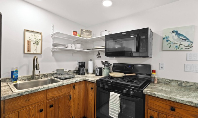 Remsen Apartment | Cozy 2-bedroom apartment with AC, WiFi in charming Remsen