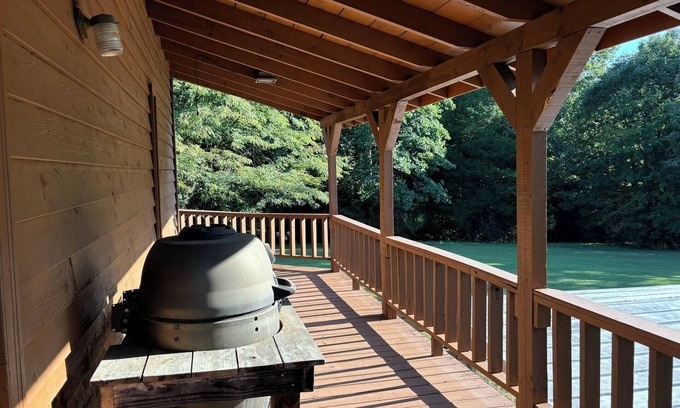 Hestand Cabin | Cozy 2-bedroom Cabin in Gamaliel