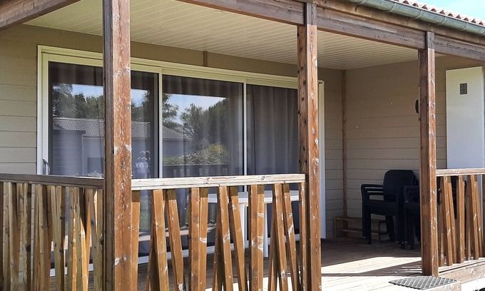Marzan Ski Chalet | Cozy 2-Bedroom Chalet, Heated Pool, Near Morbihan's Natural Beauty