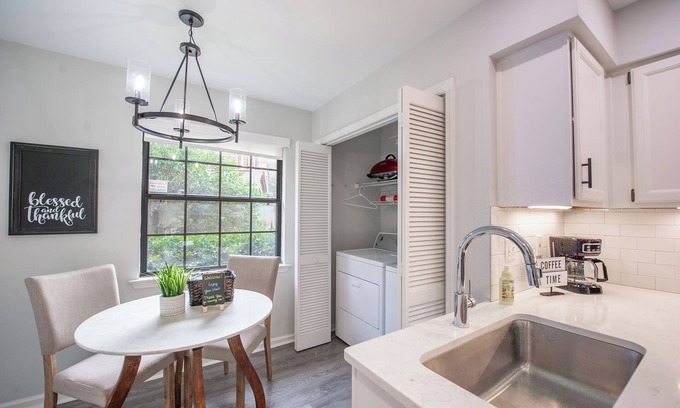 Killearn Estates Condo | Cozy 2-bedroom condo with WiFi, AC in desirable N Tallahassee