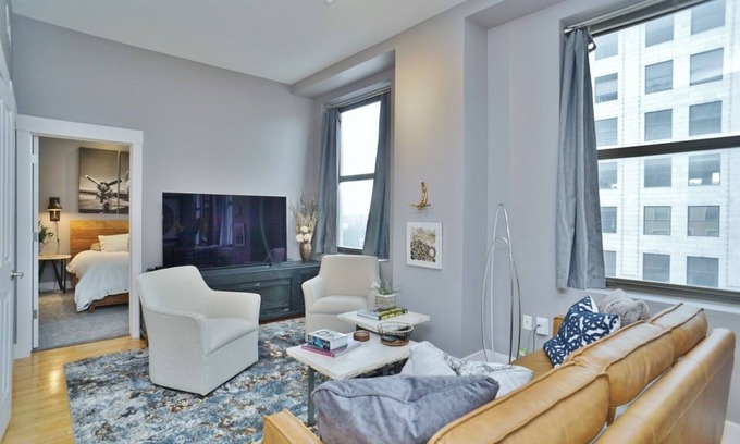 Near South Condo | Cozy 2-bedroom condo in Downtown Lincoln