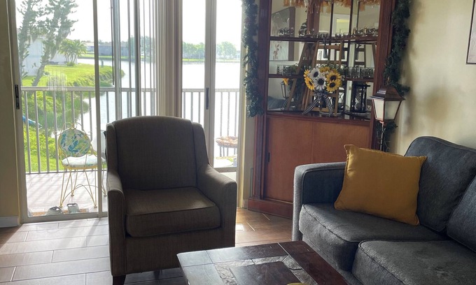 Lake Suzy Condo | Cozy 2-bedroom condo in amazing Lake Suzy with AC, WiFi