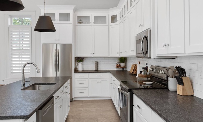 Hernando House | Cozy 2-bedroom home in downtown Hernando