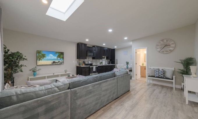 Azalea Park House | Cozy 2 bedroom home in Orlando