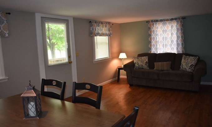 Adrian House | Cozy 2 Bedroom House