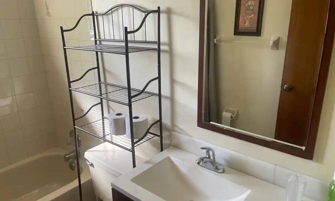 Cape Coral House | Cozy 2-bedroom house with Pool