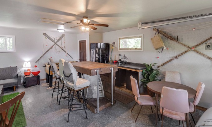 Garrison Cabin | Cozy 2-bedroom lakeside cabin with game room near Casino-Pet Friendly