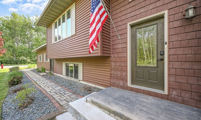 Mosinee Apartment | Cozy 2-Bedroom Retreat with Wooded Views, Fire Pit & Stylish Kitchen!