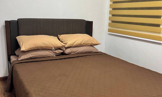 Antipolo House | Cozy 2-bedroom townhome with WiFi, AC, Parking in beautiful Antipolo