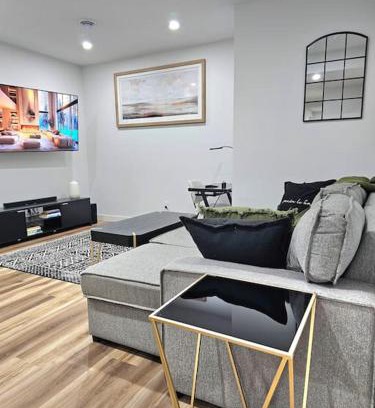 Northwest Calgary Apartment | Cozy 2 bedrooms and 1 bath for 4 guests!