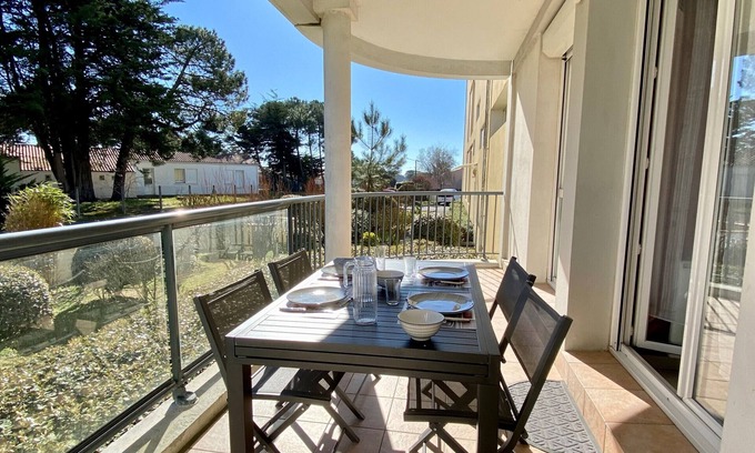 Bretignolles-sur-Mer Apartment | Cozy 2-Person Apt with Balcony, Near Beach and City Center, Free WiFi, 2* Rated