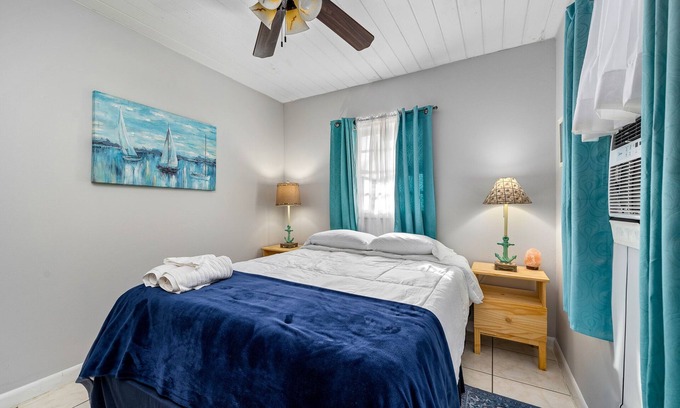 Southwest Cottage | Cozy 2BR Cottage in West Palm Beach!