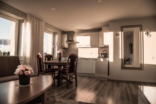 Gatauciai Apartment | Cozy 3 bedroom apartament in town centre of Joniškis