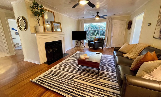 Mossy Oaks House | Cozy 3-bedroom bungalow in charming Beaufort