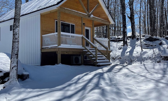 Sebec Cabin | Cozy 3-bedroom cabin in Sebec with WiFi, AC. All the comforts with Lake Access.
