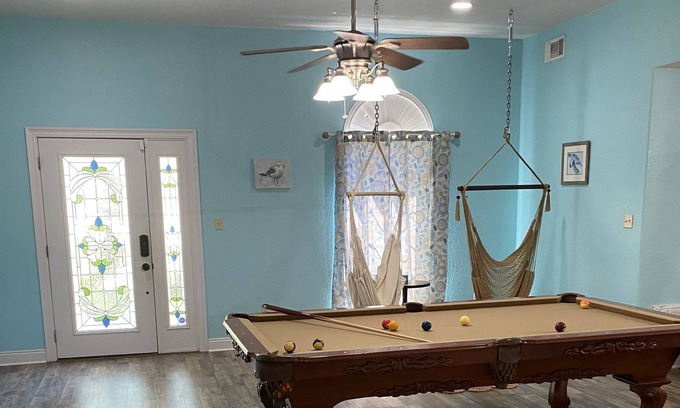 Ocean Springs House | Cozy 3 bedroom house close to beach in ocean springs ms.