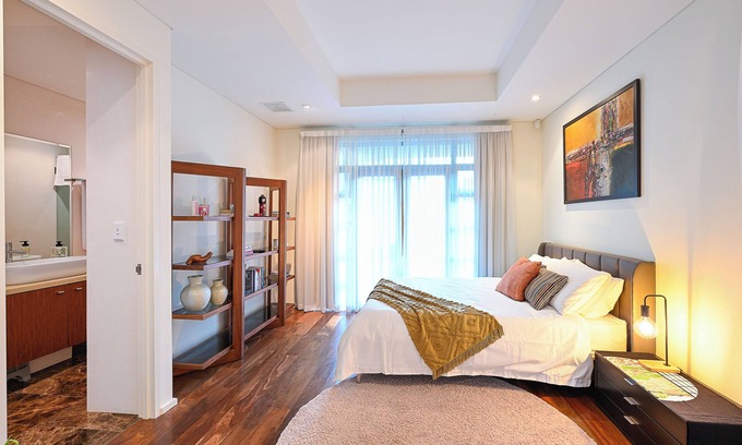 Subiaco House | Cozy 3-bedroom house with Wifi/AC and only mins from cafes and perth cbd.