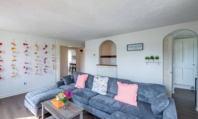 Paoli House | Cozy 3-Bedroom in Philly Suburbs Paoli