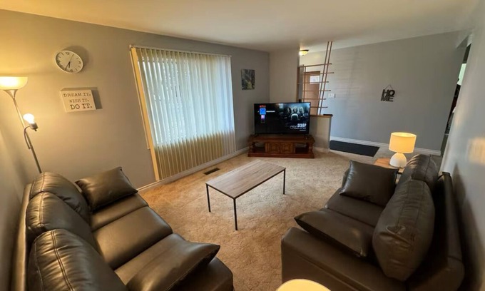 Thunder Bay House | Cozy 3-Bedroom private home with pool table and gym
